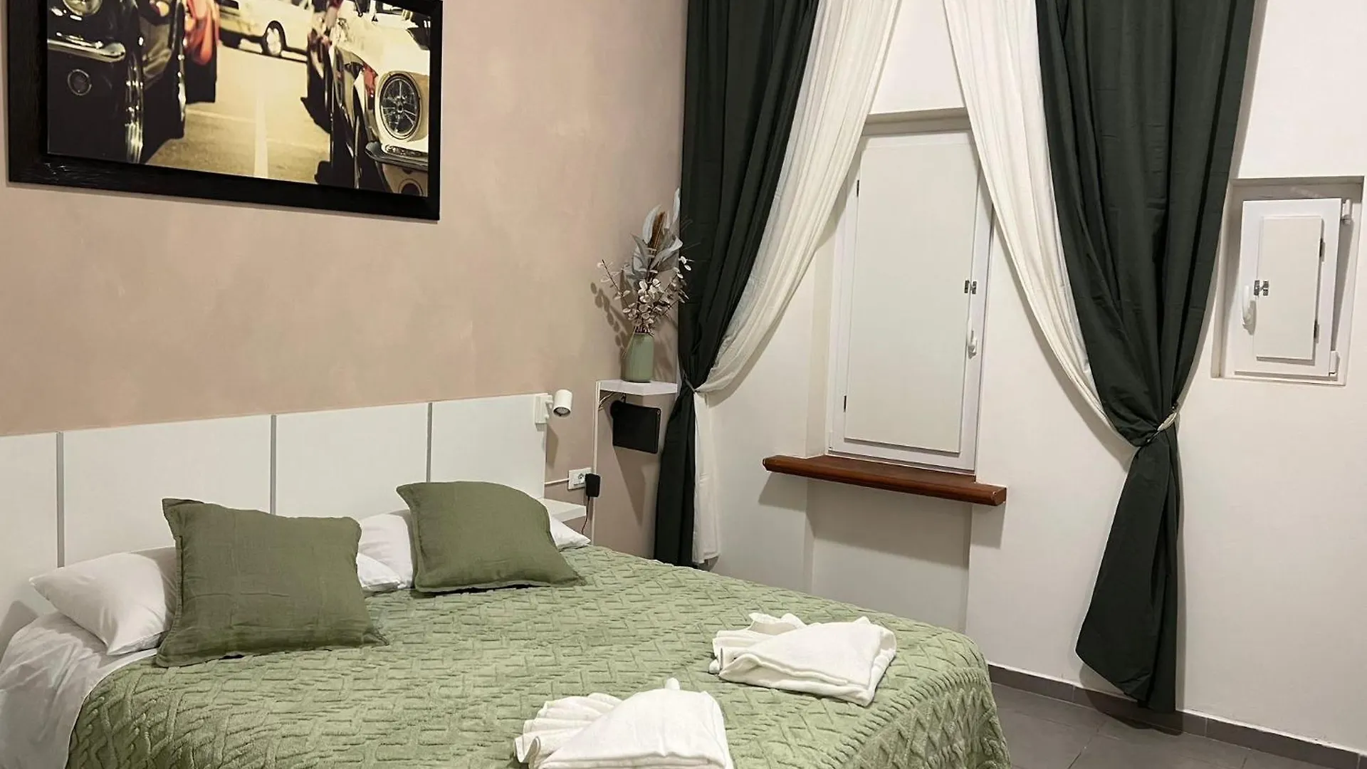 Gemelli Tre Hotel Rome 0*,